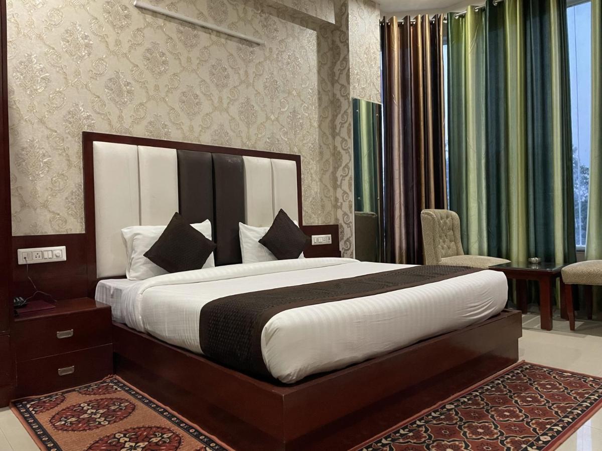 Sumedha G Village Resort And Spa Raiwala Zewnętrze zdjęcie